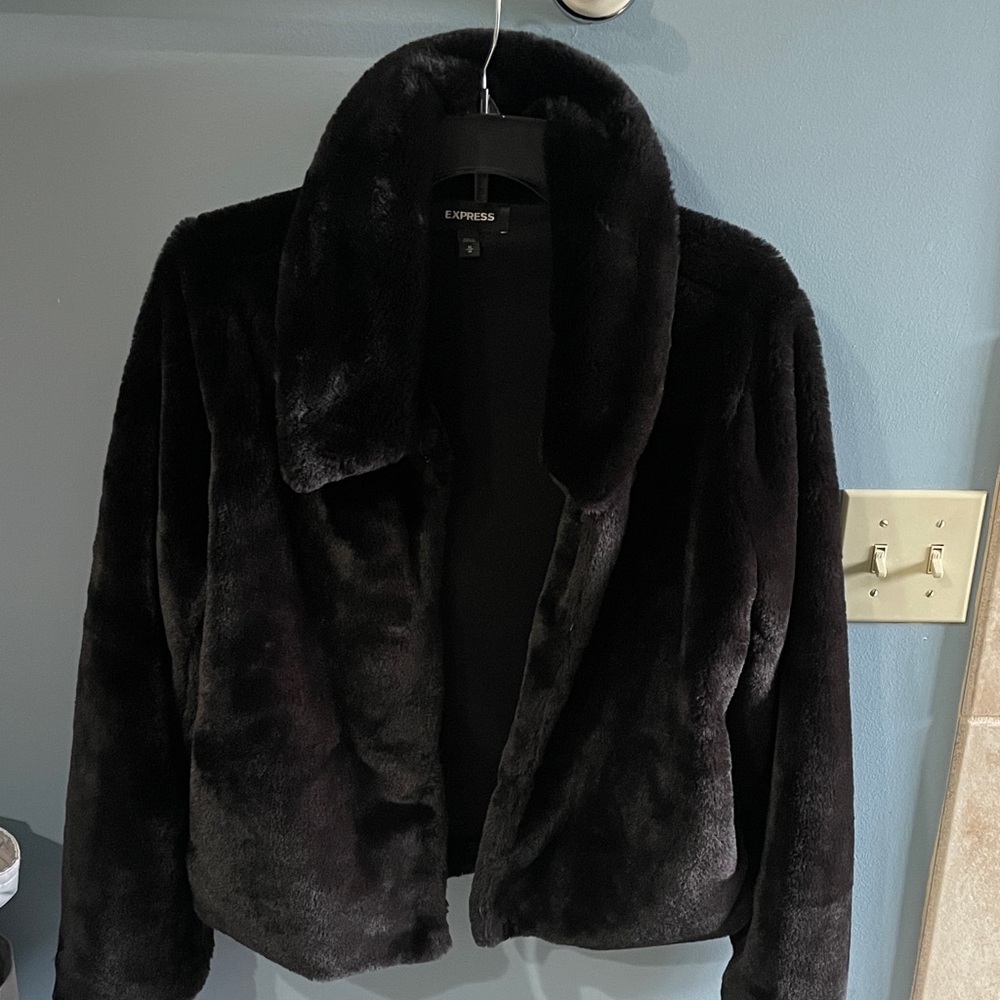 Express Women's Black Faux Fur Teddy Jacket - Plush Open Front